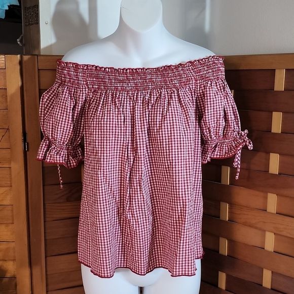 Timing Tops Timing Brand Off The Shoulder Blouse Poshmark